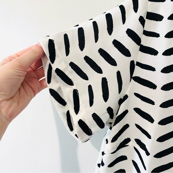 Michelle McDowell Top Sz Small - Picture 3 of 8